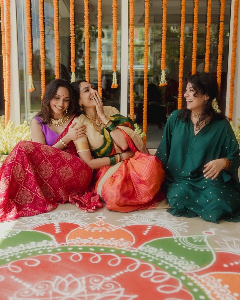 Working Women The much-anticipated wedding date has finally been revealed. Sobhita and Naga are set to tie the knot on December 4, 2024, perfectly aligning with the festive season and year-end celebrations. The couple’s chemistry has often been in the spotlight, with viral pictures and videos from their recent appearance at IFFI in Goa adding to the excitement. Fans cannot wait to see their favorite stars embark on this beautiful journey together.