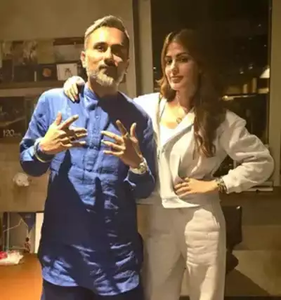 116648198 Working Women Are Honey Singh and Rhea Chakraborty dating? Their public appearances and strong bond have fueled speculation. Here's what we know about their relationship and connection.